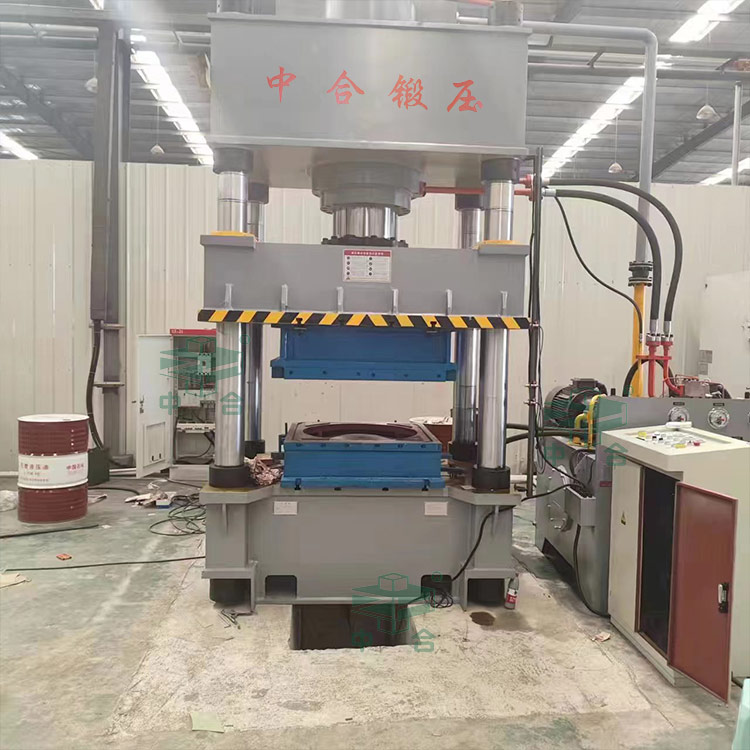 400吨不锈钢水箱板专用液压机.jpg