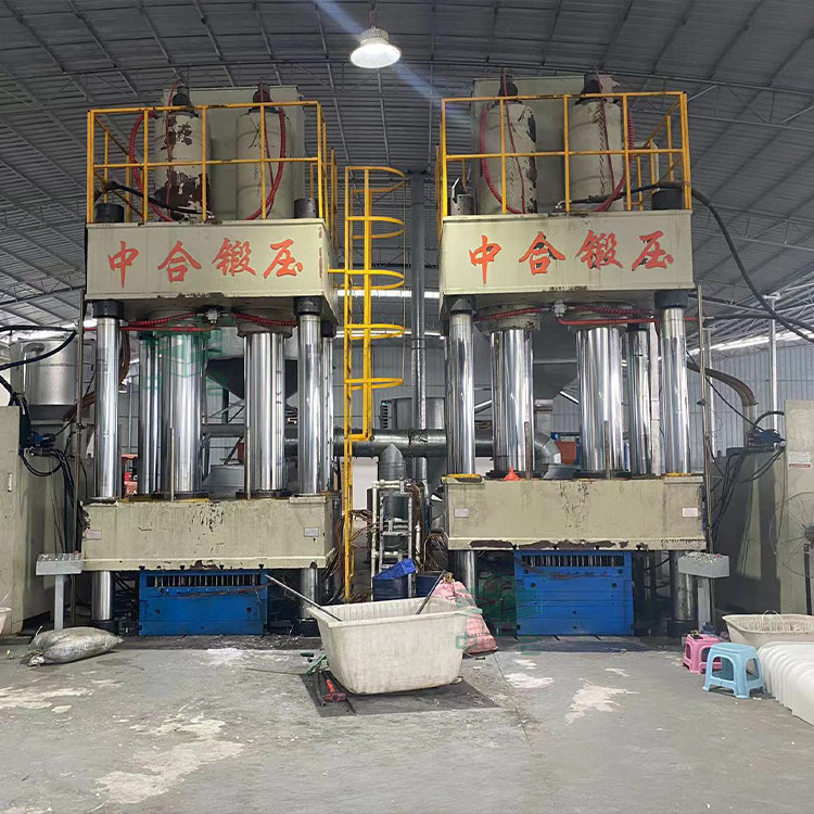 1000吨塑料模壳模压成型液压机.jpg