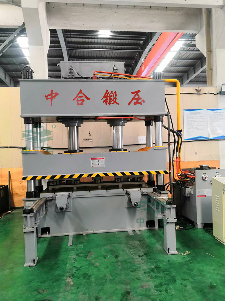 315吨铝型材冲孔液压机.jpg