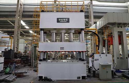 1000吨四柱液压机：大型工件加工的高效解决方案
