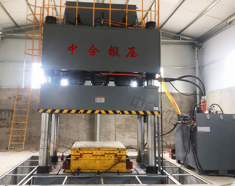 复合材料成型油压机_1500吨汽车覆盖件模压机设备_伺服油压机(图1) 复合材料成型油压机_1500吨汽车覆盖件模压机设备_伺服油压机(图1)