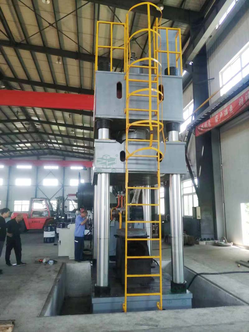 钢管折弯设备-金属冷压成型型液压机-1000吨四柱液压机(图4) 钢管折弯设备-金属冷压成型型液压机-1000吨四柱液压机(图4)