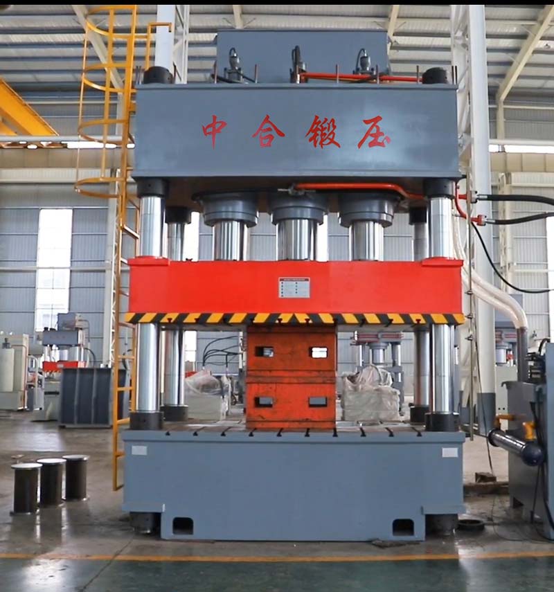 1500吨三梁四柱液压机的参数、价格(图1)